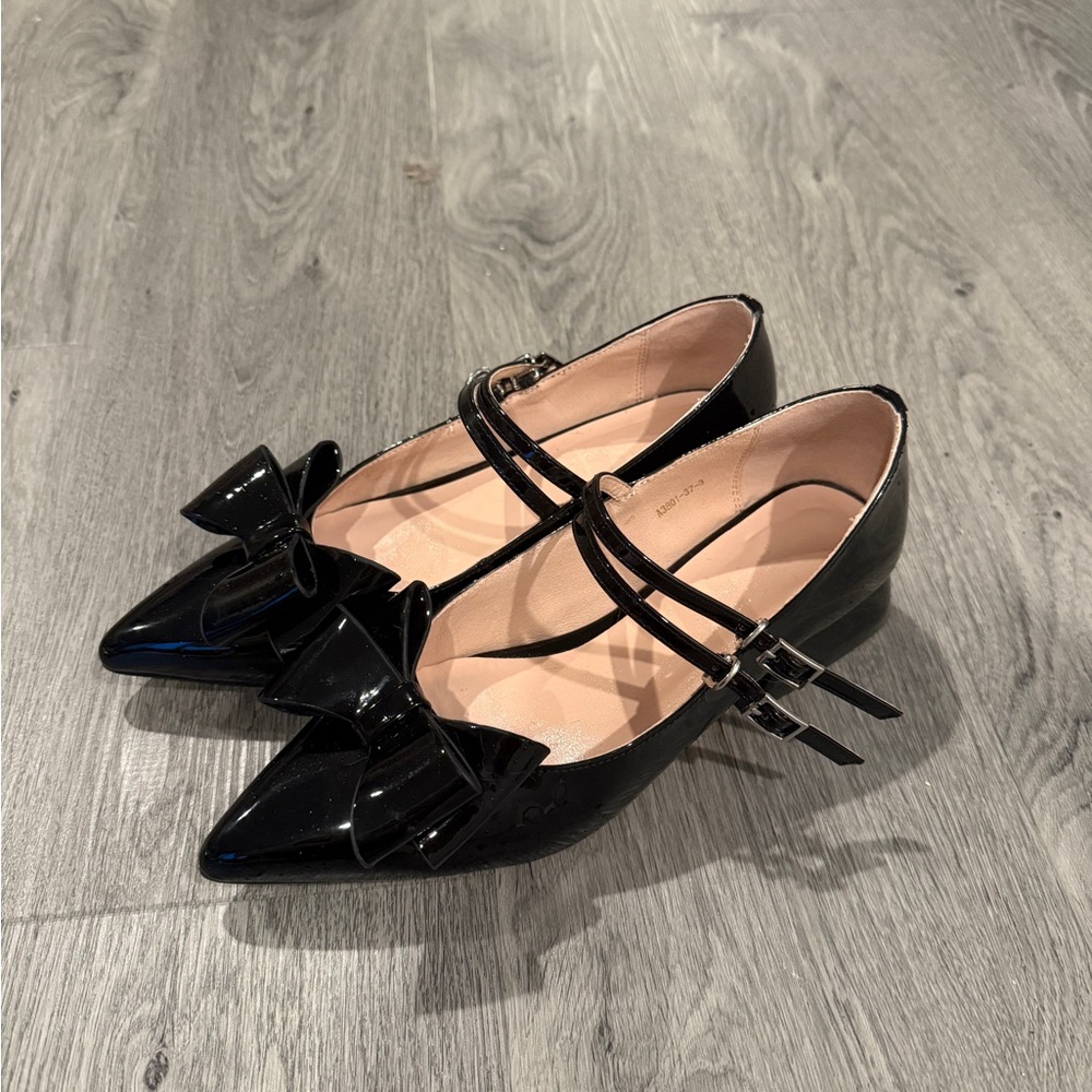 Elegant Black Mary Jane Flats
